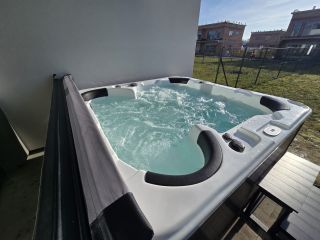 Užijte si svůj RELAX NA MAX u sebe doma nebo na své zahradě. ❤❤❤❤ Další spokojený zákazník. Tentokrát se jedná o vířivku...